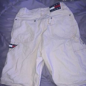 Tommy Hilfiger mid short ish lol